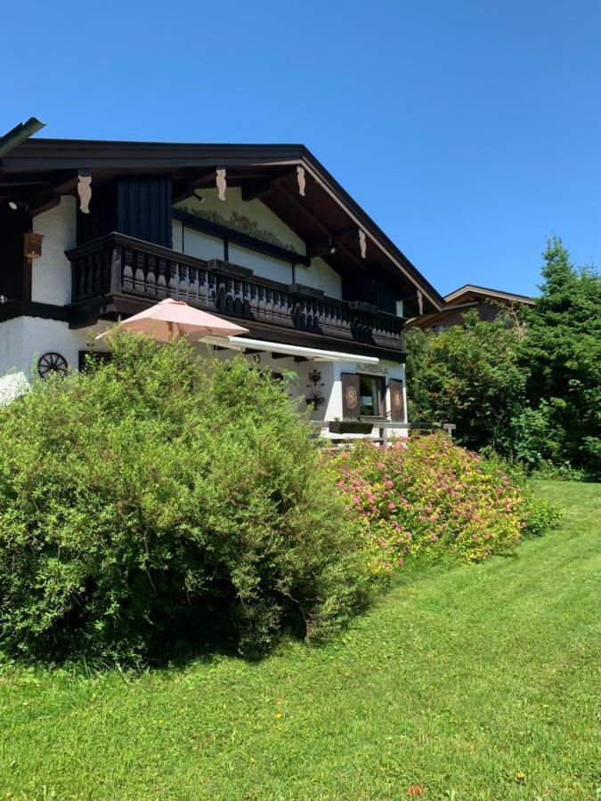 Traumhaftes Ferienhaus direkt am Tegernsee Rotta Exterior foto